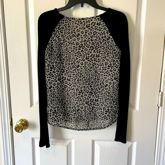 Cheetah print long sleeve blouse medium sheer cotton Black gray silver fun sexy - Picture 6 of 9